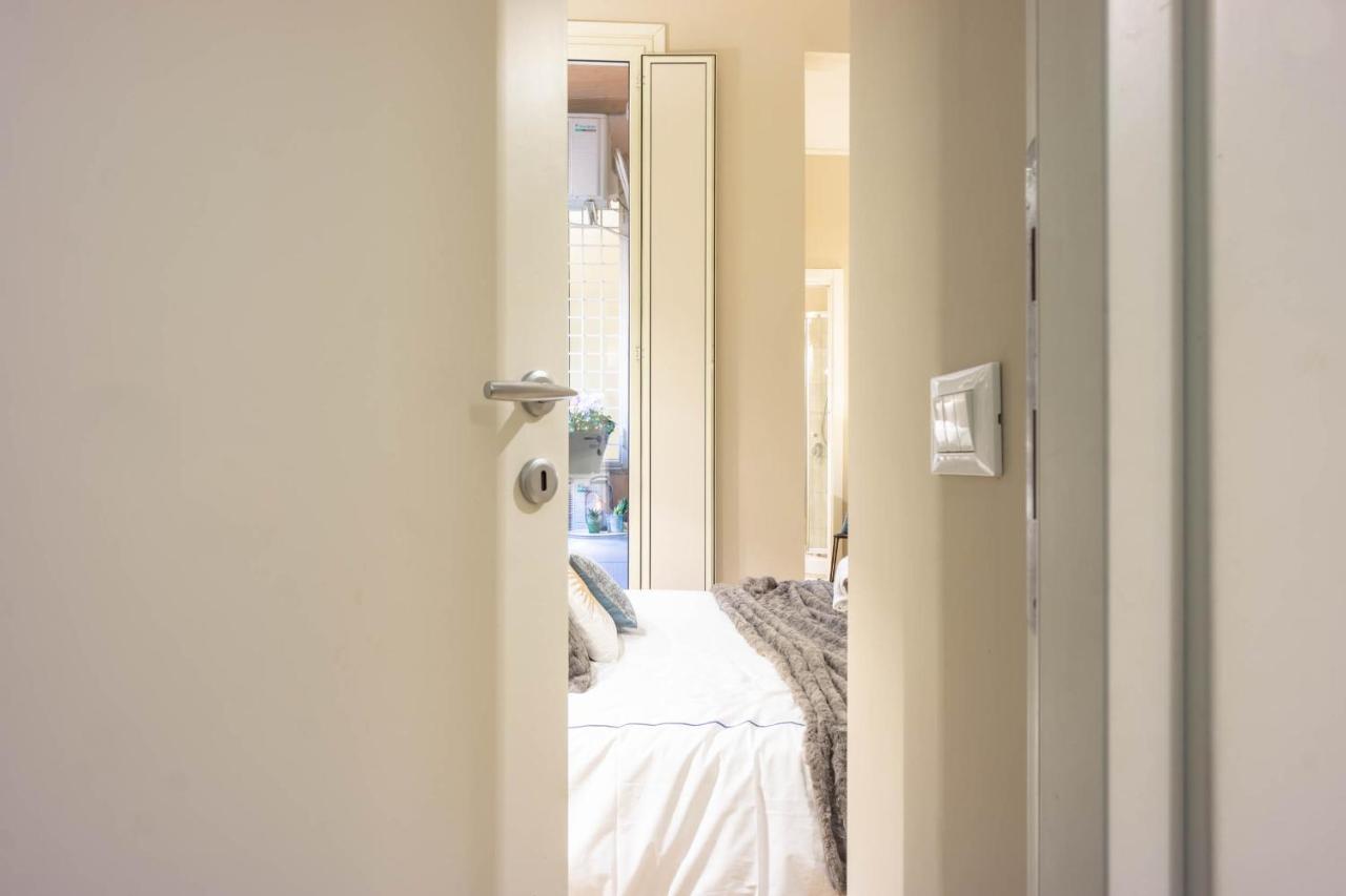 Private Apartment Colosseum Roma Exterior foto